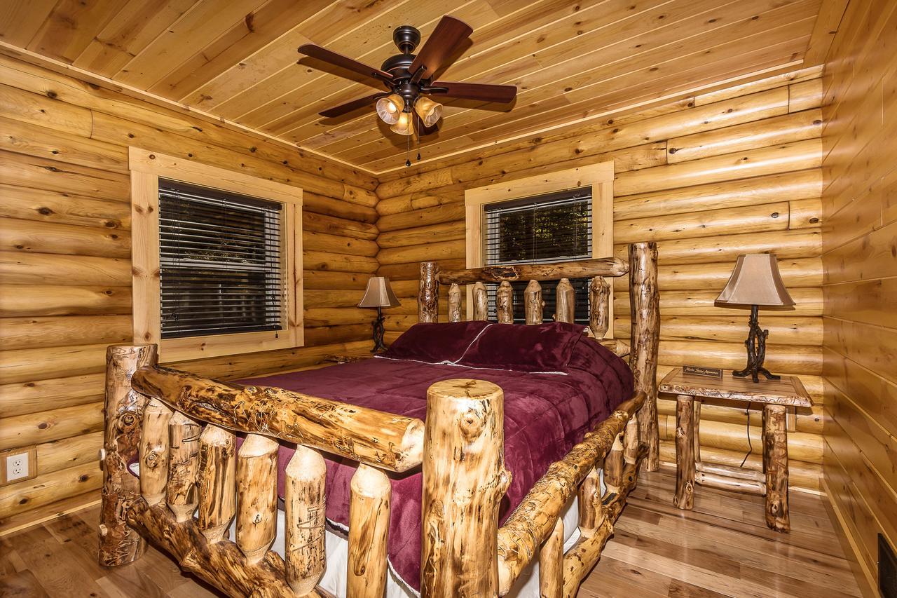 Hocking Hills Cabins & Resort Foxfire Logan Esterno foto