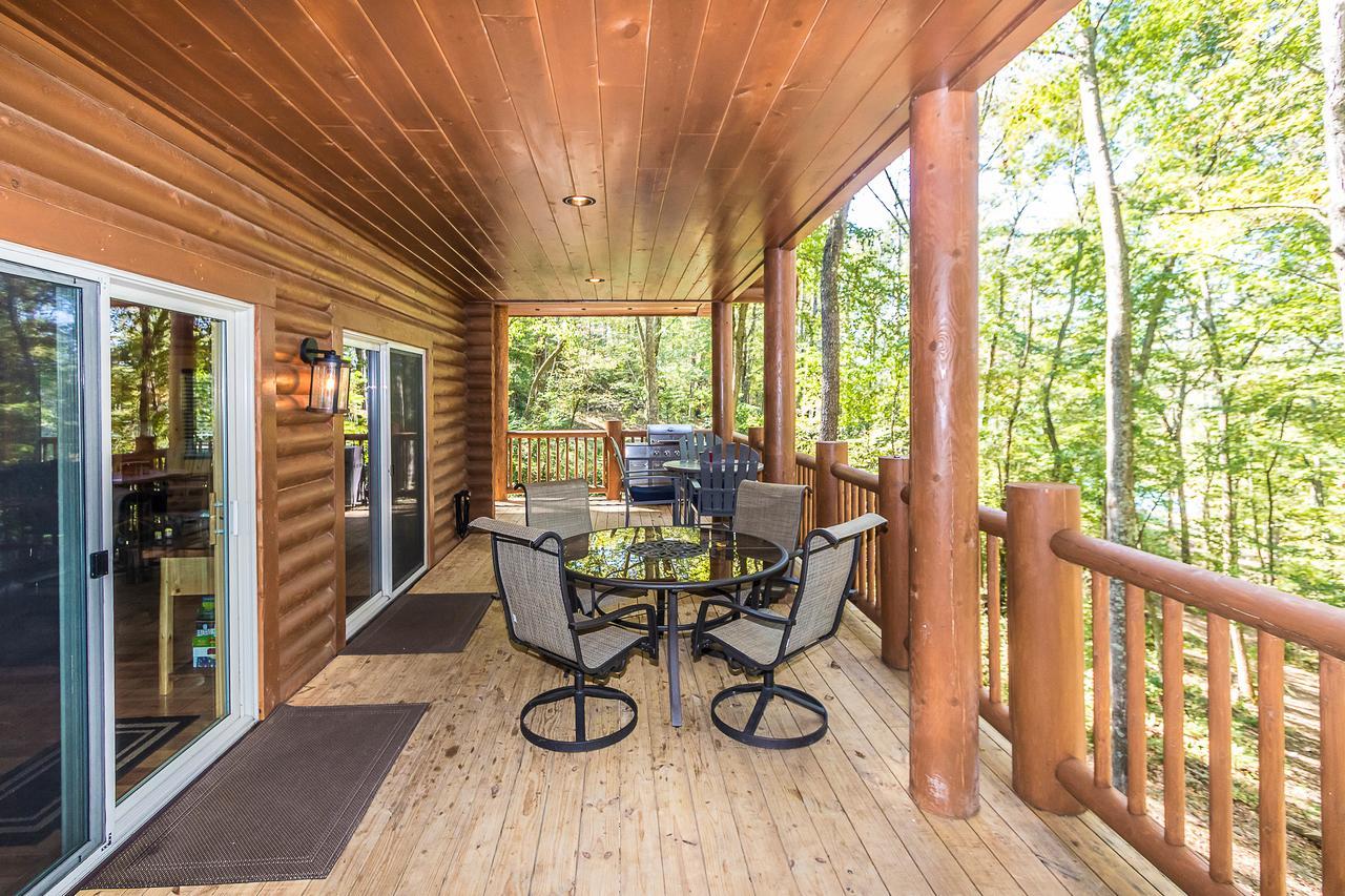 Hocking Hills Cabins & Resort Foxfire Logan Esterno foto